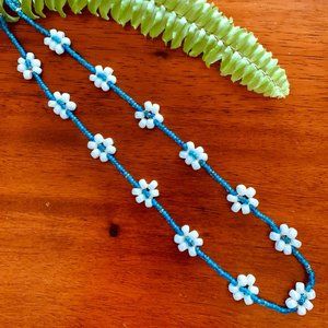 Boho Happy Daisy Necklace - Pacific Blue